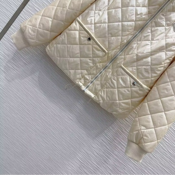 Prada Cream Quilted Puffer Jacket - Women's Lightweight Zip Coat - Picture 4 of 5